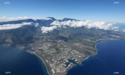 Le port est et ouest 