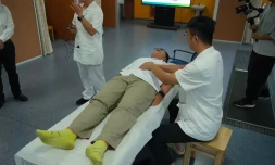 Région Réunion : Huguette Bello visite le pôle de recherche et de soins en Médecine Traditionnelle Chinoise de Tianjin