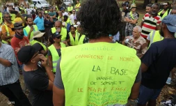 gilets jaunes réunion 