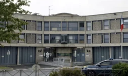 L'entrĂ©e de la maison d'arrĂȘt de Fleury-MĂ©rogis, le 15 septembre 2021 dans l'Essonne ( AFP / Ludovic MARIN )