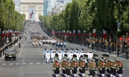 A Paris, les armées défilent devant Macron et Modi pour le 14 juillet