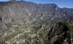Route de Cilaos fermée vue du ciel