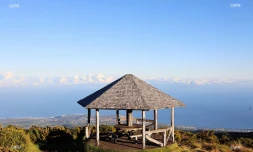 kiosque sur la route du Maïdo 