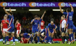 La joie des Français aprÚs leur victoire, 13-9 face au pays de Galles, lors du Tournoi des Six nations, le 11 mars 2022 au Principality Stadium à Cardiff