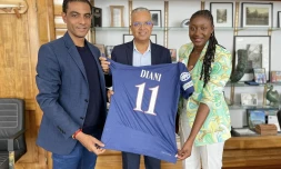 Le Département félicite le nouvel entraîneur de l'équipe féminine du PSG