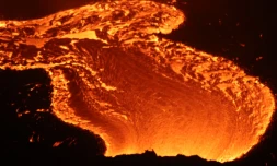 Le volcan en éruption