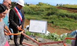 Première pierre travaux RHI Plate