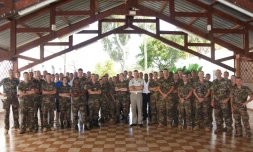 Les 128 coureurs des FAZSOI ayant participé au Grand Raid félicités par le général Métayer
