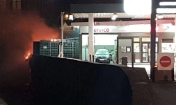 Feu station Total Bvd Doret