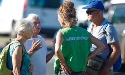 À Saint-Pierre, des associations mobilisées contre les "survols touristiques motorisés