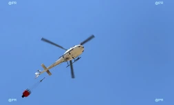 hélicoptère bombardier d\'eau 