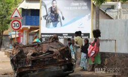 Dimanche 9 Octobre 2011Calme précaire à Mayotte