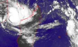 La tempête tropicale modérée Fytia à 1.475 km de La Réunion, devrait toucher Madagascar au stade de cyclone tropical