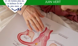 juin vert affiche pour le dépistage du cancer du col de l'utérus