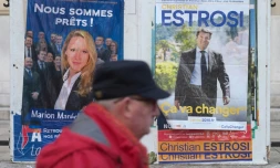 Affiches des candidats en lice pour le second tour des régionales, le 7 décembre 2015 à Marseille