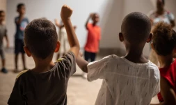 Le Port : Jeux d'artifices pour découvrir l'art contemporain