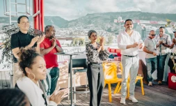  Saint-Denis : accueil des jeunes champions des Jeux des îles