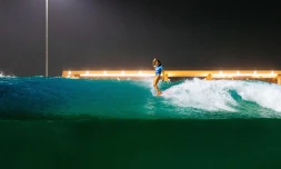Longboard : première victoire sur le tour mondial pour la Réunionnaise Alice Lemoigne