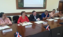 La maire de Victoria (Seychelles) en visite à la Possession