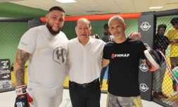  Saint-Pierre : une cage de MMA inaugurée à Grand Bois