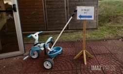 Législatives : citoyennes, citoyens, c'est l'heure du choix, tous les bureaux de vote sont ouverts [?]