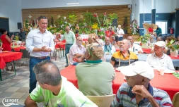 Repas démunis au Port 