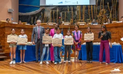 Région Réunion : la dictée bilingue, une clé pour les élèves