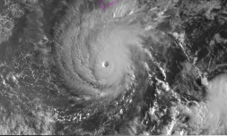 Le puissant ouragan Lane, le 22 août 2018, se dirige vers Hawaï