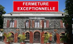 Fermeture de la mairie de Saint-Leu