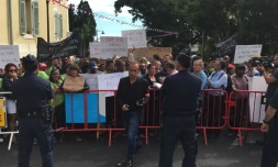 Manif contrats aidés