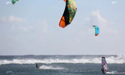 kitesurf