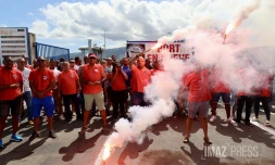 Port Est : 24 heures de grève contre la réforme des retraites [?]