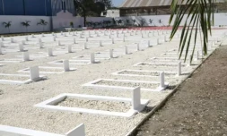 Le cimetiĂšre oĂč sont enterrĂ©s les tirailleurs sĂ©nĂ©galais du camp de Thiaroye