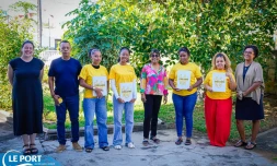 Le Port : service civique, 4 jeunes s'engagent auprès des aînés