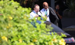 Chikungunya : le ministre de la Santé en entretien avec le directeur de l'ARS