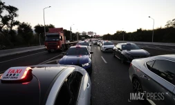 greve des taxis , taxi , taxiteur 