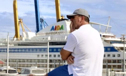 bateau de croisière arrivée de l'aïdablu