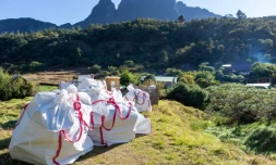Plus de 20 tonnes de déchets évacués de Mafate
