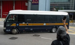Cinq Hongkongais ont été condamnés à 19 mois de prison pour avoir publié des livres destinés aux enfants représentant les partisans pro-démocratie comme des moutons défendant leur village contre des loups, censés représenter Pékin