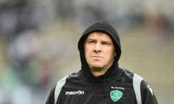 L'entraßneur néo-zélandais de Pau, Simon Mannix, lors d'un match de Top 14 face à Bordeaux-BÚgles, au stade Chaban-Delmas, le 7 avril 2018