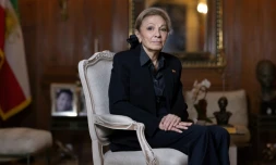 La veuve de l'ex-chah d'Iran, Farah Pahlavi, chez elle à Paris, le 20 janvier 2025