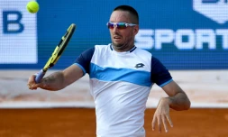 Le Serbe Viktor Troicki contre son compatriote Novak Djokovic le 13 juin 2020 Ă Belgrade
