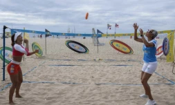 Au Brésil, le jet de mangues a été élevé au rang de sport et le Manbol fait quelque 2000 adeptes dans le pays.  - PHOTO AFP