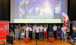 Huit étudiants en situation de handicap invisible embarquent pour un mois de mission dans les Terres Australes