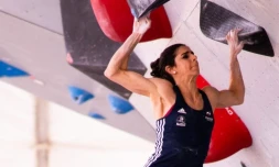 Fanny Gibert à la coupe du monde de bloc