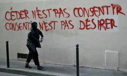 Au cours dâune marche dans le cadre de la journĂ©e internationale des droits des Femmes, Ă Paris le 8 mars 2025
