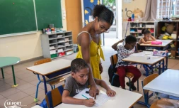 École pendant les vacances au Port