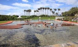 bassin parc du colosse