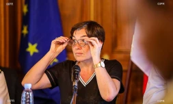 Ministre des outre mer et le préfet à gillot