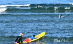 école de surf saint-leu avec le water patrol